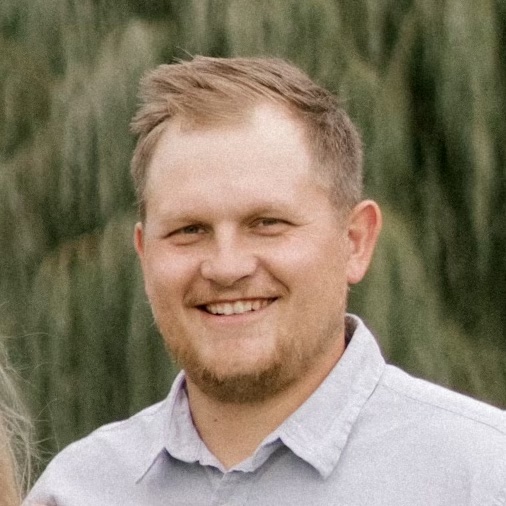 Harold Bloomer, auto appraiser